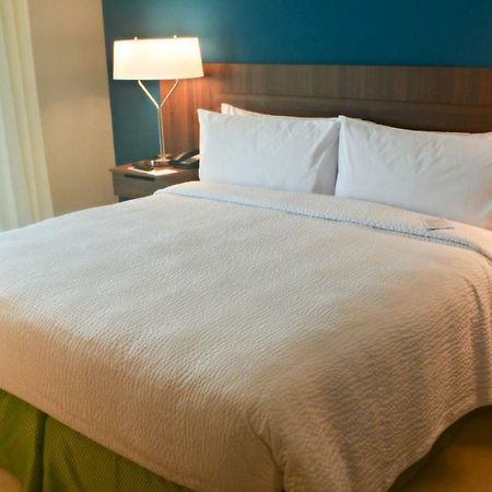 Fairfield Inn & Suites By Marriott Coatzacoalcos Esterno foto